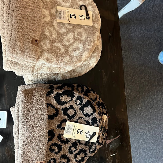 Leopard beanies